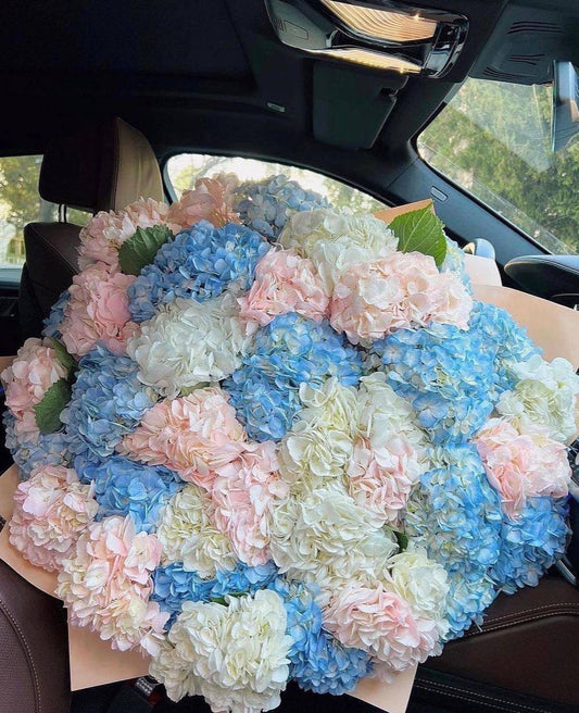 Hydrangea handcrafted bouquet